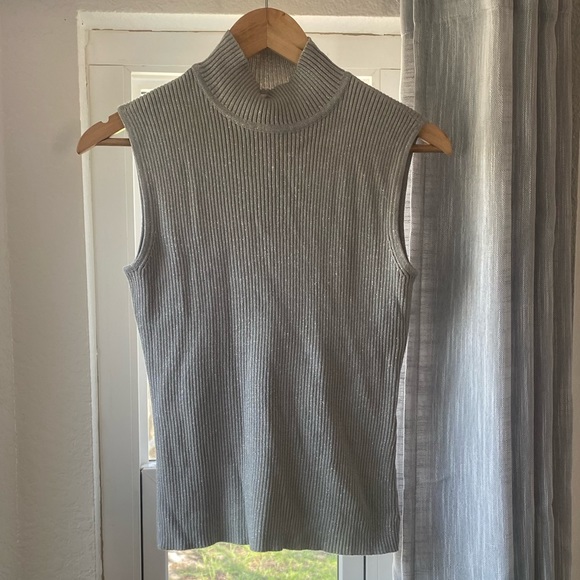 Casual Corner Tops - Vintage Y2K Silver Turtleneck Knit Tank MP